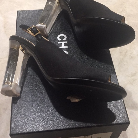 CHANEL Slingbacks - Picture 4 of 6